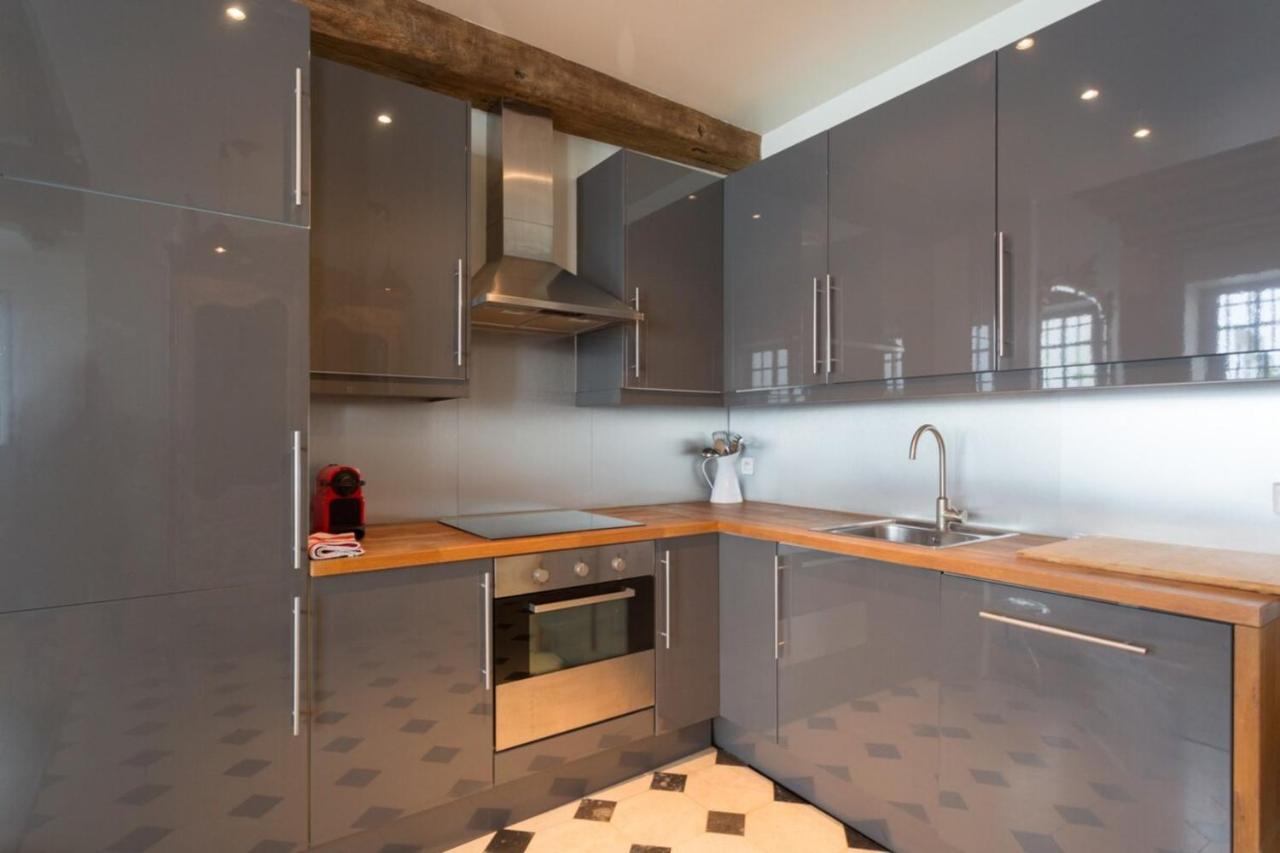 Charming Appartment In Le Marais Paris Exterior foto